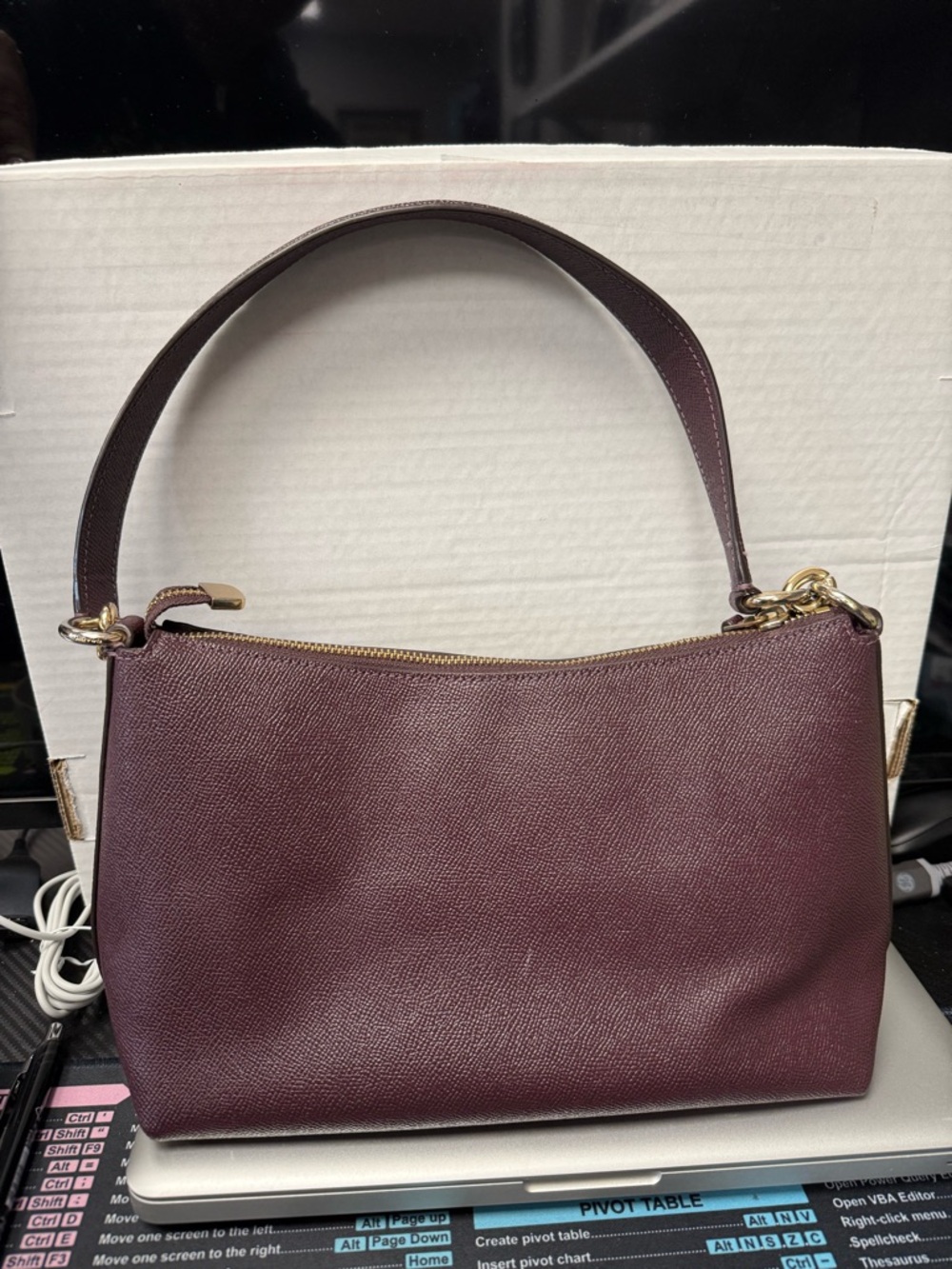 Coach Burgundy Shoulder Bag with Gold Hardware - Picture 2 of 10